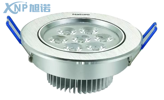 LED灯具外壳材料可以使用小黄片入口链接材料定制优点.png